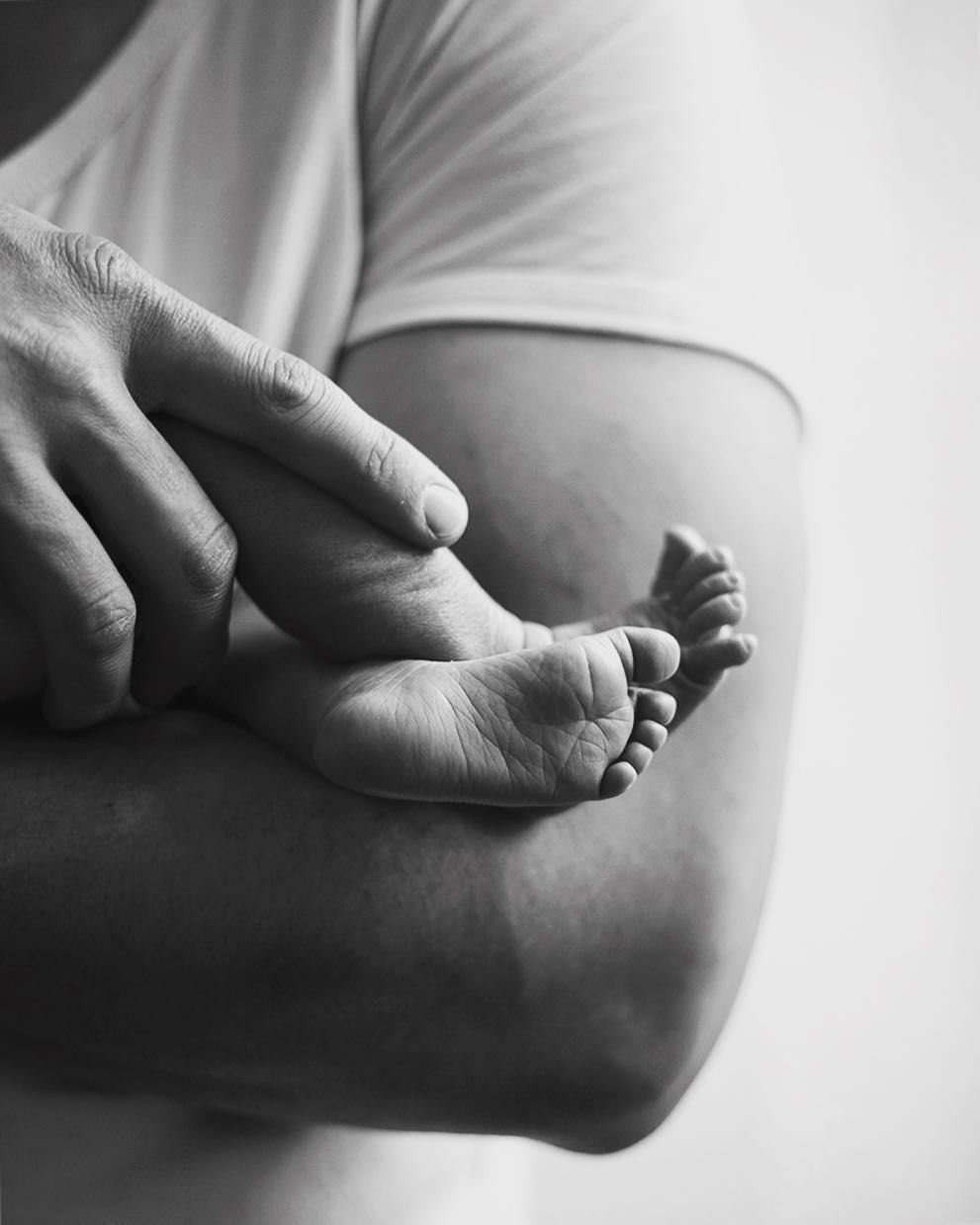 Soft newborn photography